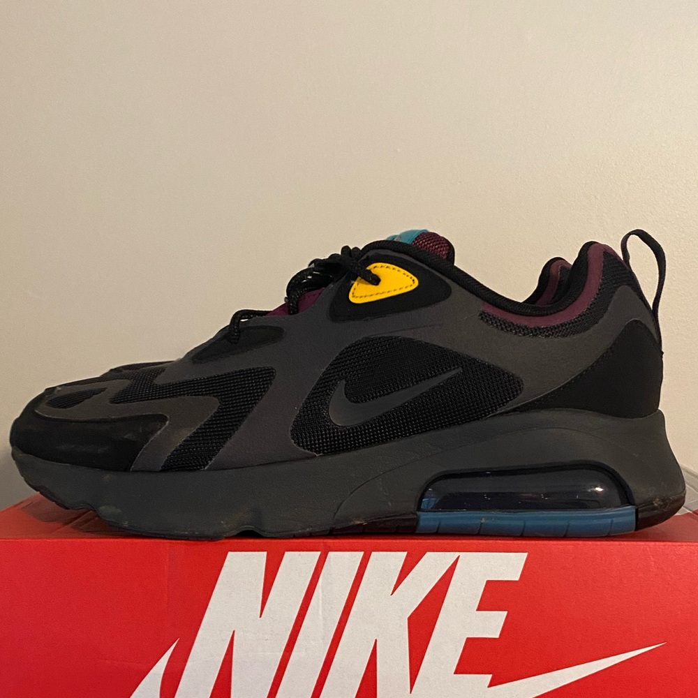 Nike Air Max 200 “Bordeaux”. Size 10.5